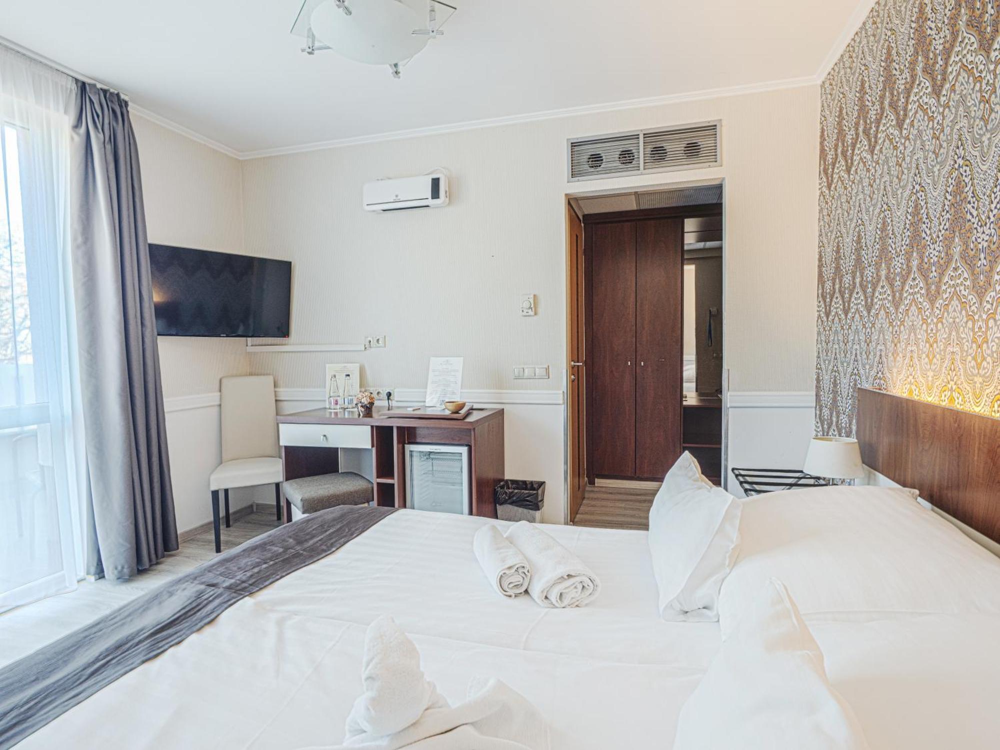 Holiday Beach Budapest Wellness Hotel With Sauna Park Ngoại thất bức ảnh