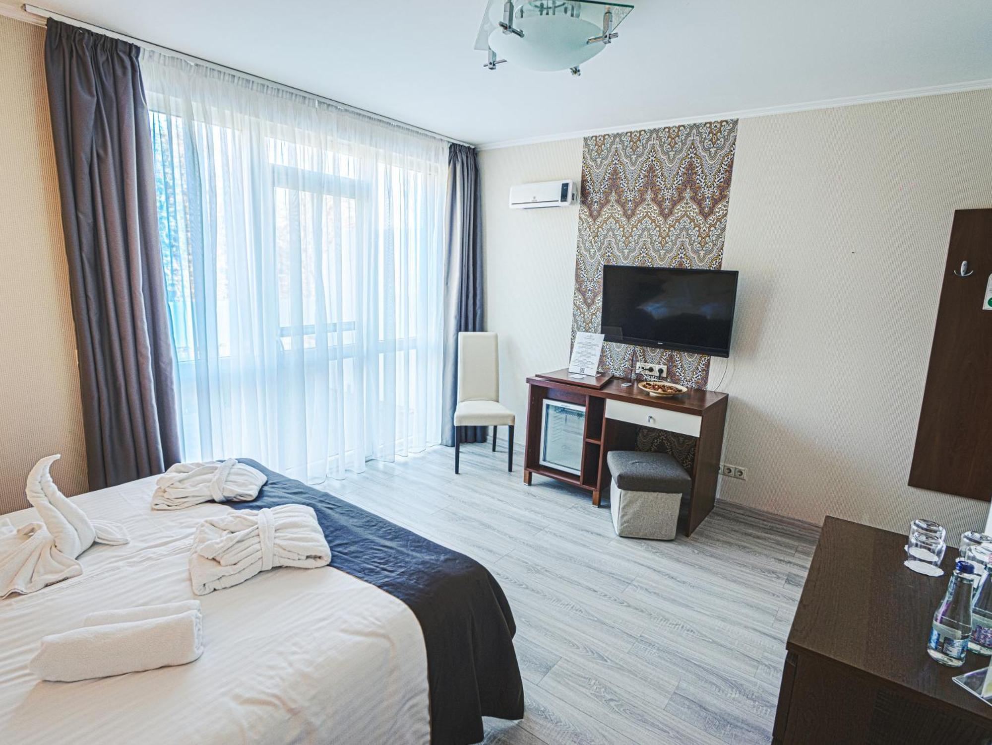 Holiday Beach Budapest Wellness Hotel With Sauna Park Ngoại thất bức ảnh