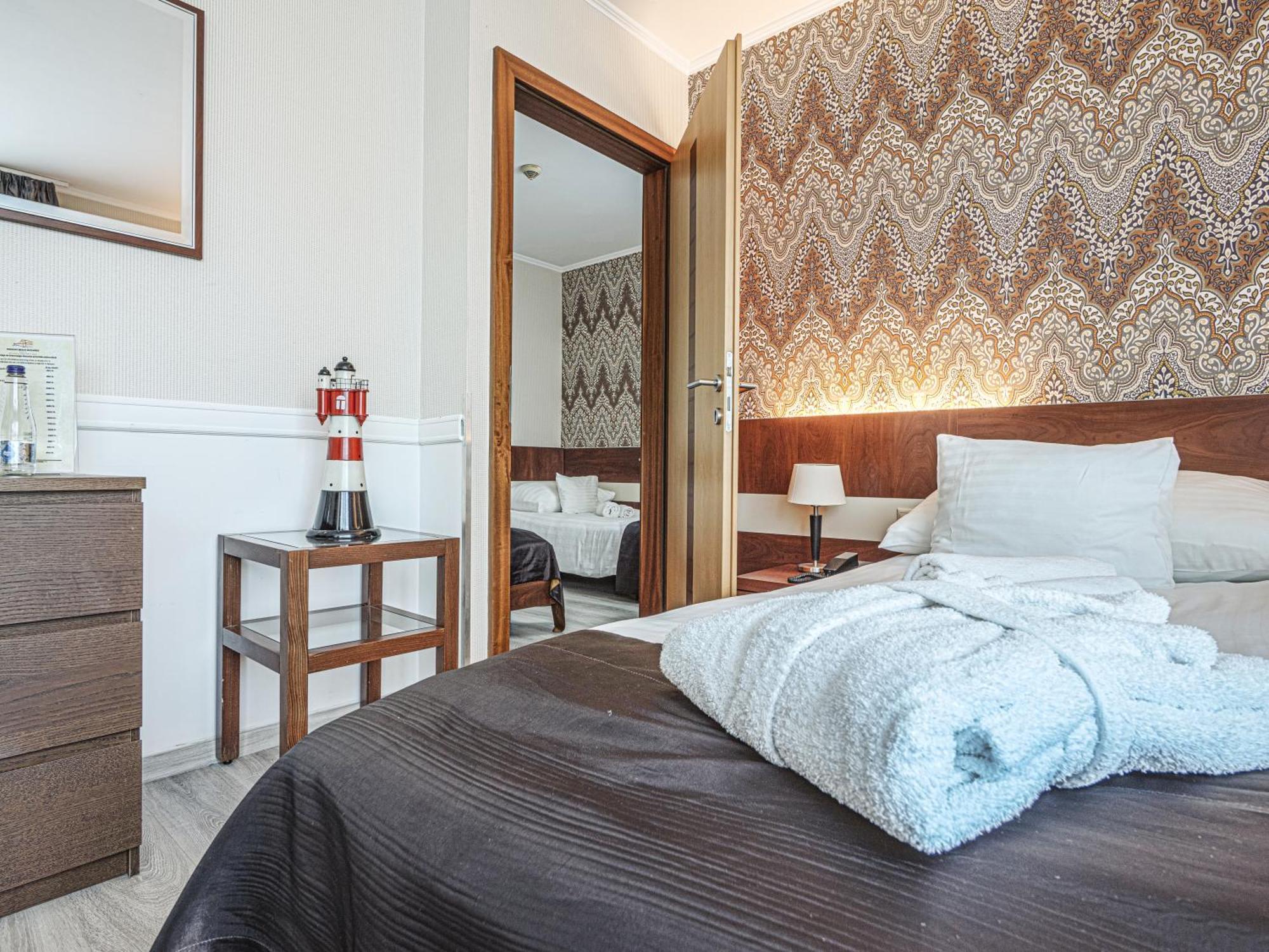 Holiday Beach Budapest Wellness Hotel With Sauna Park Ngoại thất bức ảnh